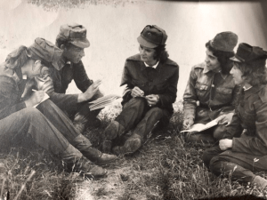 profesor-caci-gjate-stervitjes-ushtarake5